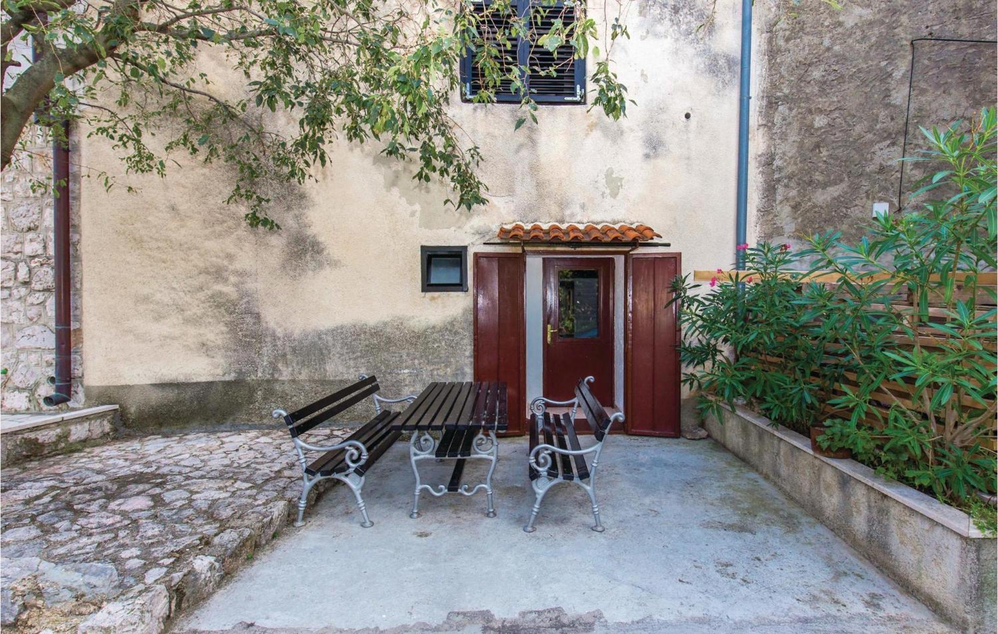 Amazing Apartment In Novi Vinodolski With Wifi Dış mekan fotoğraf